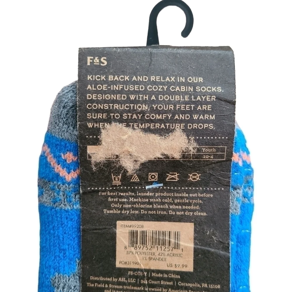 3 Pairs of Field and Stream Aloe Infused Cozy Cabin Socks, Youth Size 10 - 4